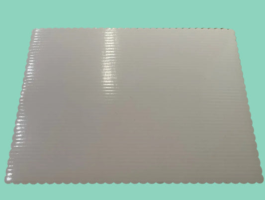 Half Sheet White Scalloped Board- 18x13”