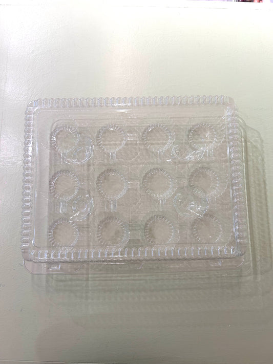 Plastic 12 cupcake container- Standard size