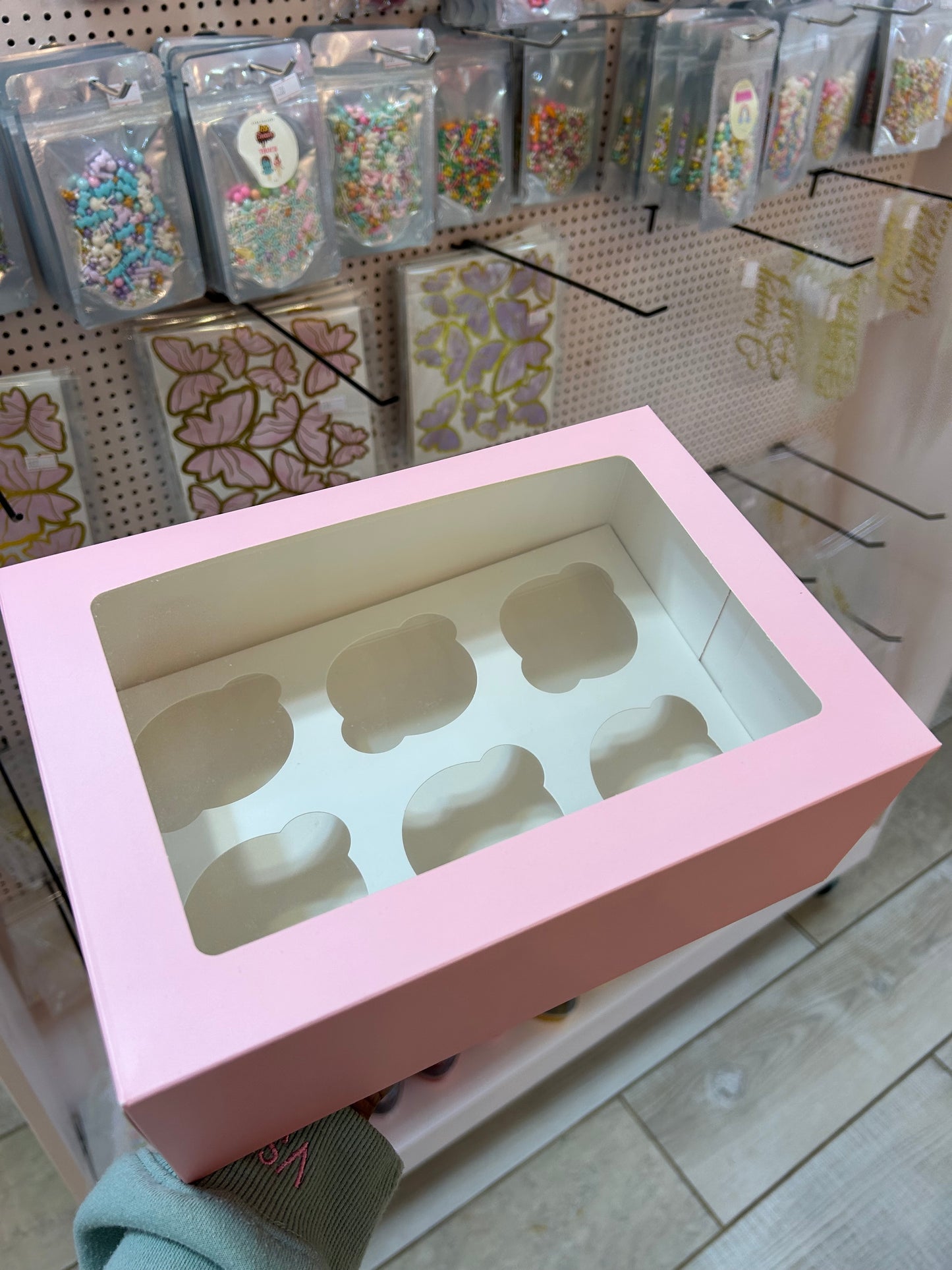 Baby Pink 6 Cavity Cupcake Box