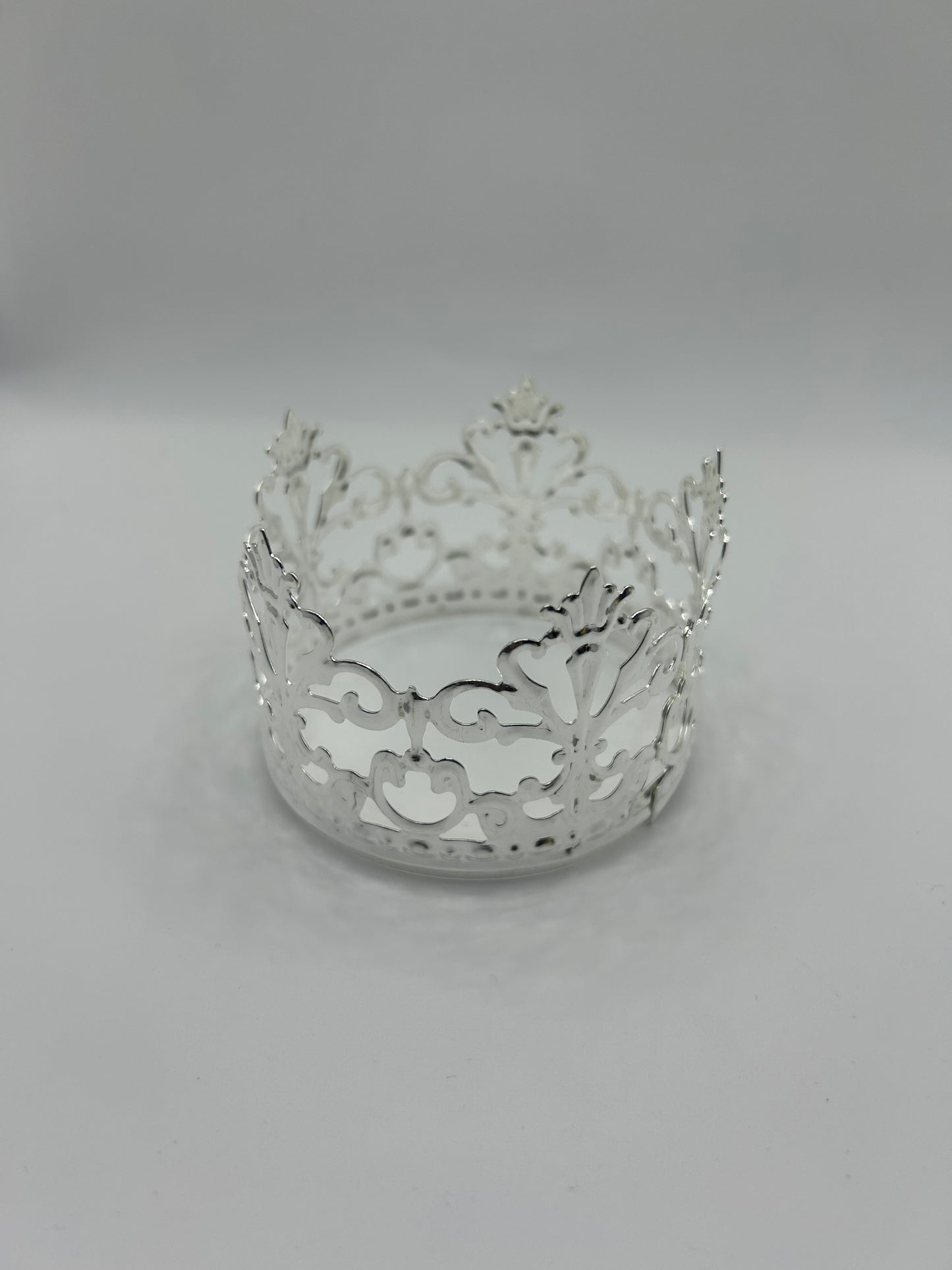 2.5” Plain Silver Vintage Crown